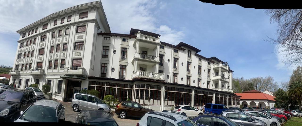 Gran Hotel Balneario De Liérganes Exterior foto