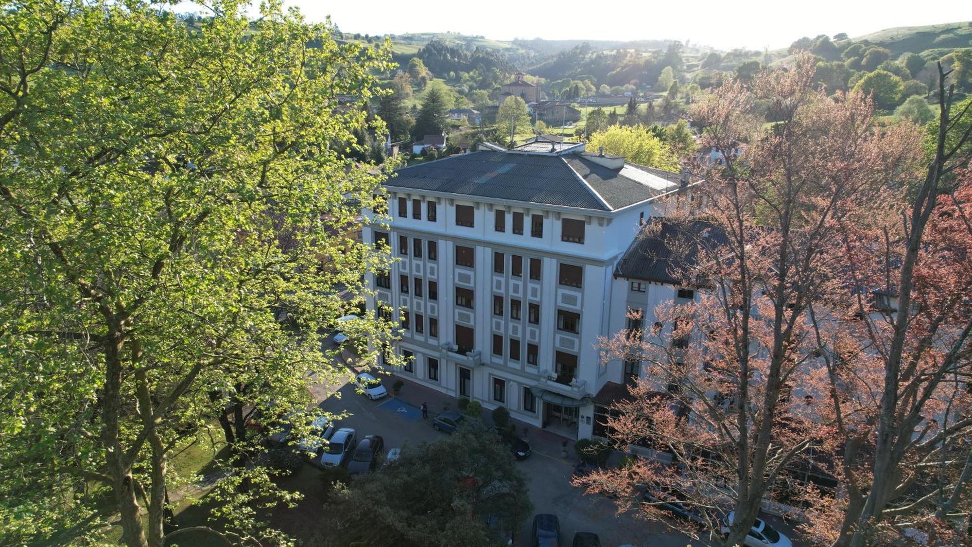 Gran Hotel Balneario De Liérganes Exterior foto