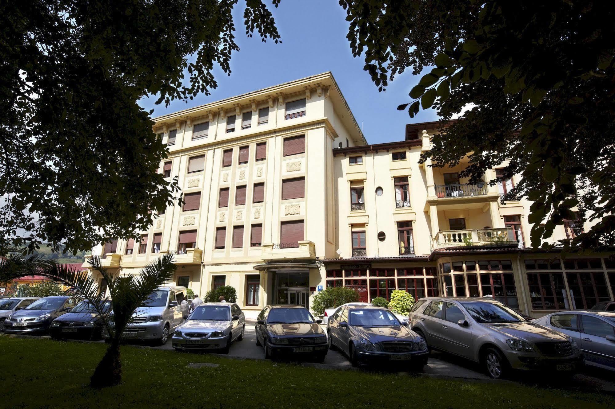 Gran Hotel Balneario De Liérganes Exterior foto